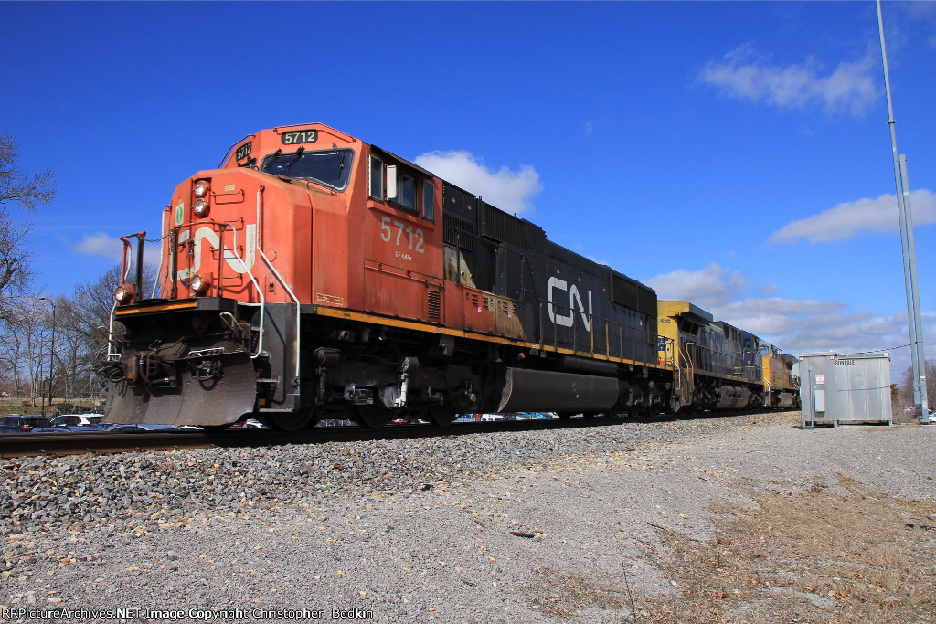 CN 5712